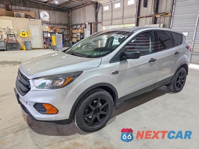 2019 FORD ESCAPE S 1FMCU0F71KUA95861 - główne zdjęcie licytacji z USA - miniatura