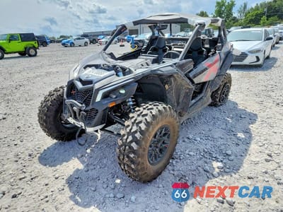 Drugie zdjęcie samochodu z przodu: 2026 CAN-AM MAVERICK X3 UTILITY VEHICLE VIN:3JBVBAY44TE000658 - miniatura