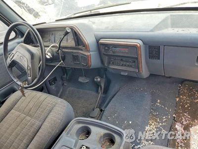 Zdjęcie 8 z 13 samochodu: 1990 FORD BRONCO U100 VIN:1FMEU15H4LLA07093 - miniatura