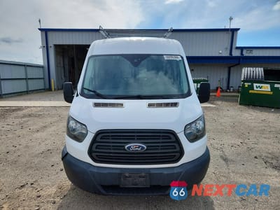 Piąte zdjęcie samochodu w środku: 2017 FORD TRANSIT T-250 VIN:1FTYR2CM0HKA22728 - miniatura