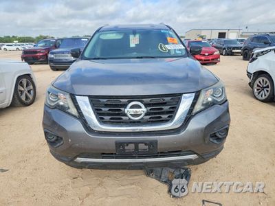 Piąte zdjęcie samochodu w środku: 2019 NISSAN PATHFINDER S VIN:5N1DR2MN7KC589070 - miniatura
