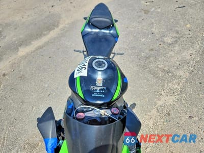 Piąte zdjęcie samochodu w środku: 2016 KAWASAKI ZX636 E VIN:JKBZXJE13GA020960 - miniatura