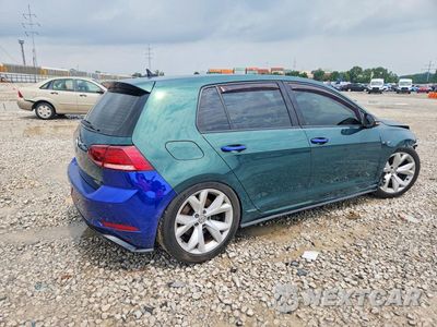 Trzecie zdjęcie samochodu z tyłu: 2019 VOLKSWAGEN GOLF R VIN:WVWWA7AU9KW128660 - miniatura