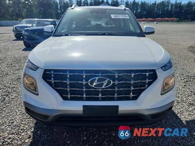 Piąte zdjęcie samochodu w środku: 2025 HYUNDAI VENUE SEL VIN:KMHRC8A33SU363809 - miniatura