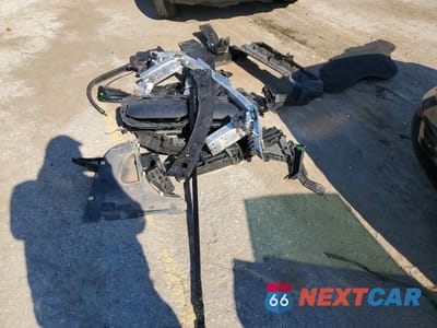 Zdjęcie 12 z 13 samochodu: 2024 BMW 228I VIN:WBA53AK09R7R11932 - miniatura