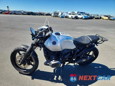 Trzecie zdjęcie samochodu z tyłu: 2019 BMW R NINE T SCRAMBLER VIN:WB10J3309KZ795152 - miniatura