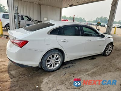 Trzecie zdjęcie samochodu z tyłu: 2019 CHEVROLET MALIBU LT VIN:1G1ZD5ST1KF174376 - miniatura