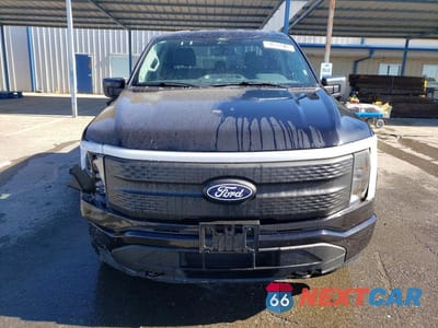 Piąte zdjęcie samochodu w środku: 2024 FORD F150 LIGHTNING XLT VIN:1FTVW3LK6RWG06514 - miniatura