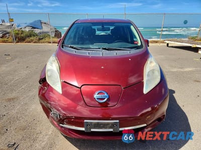 Piąte zdjęcie samochodu w środku: 2016 NISSAN LEAF SV VIN:1N4BZ0CP9GC305650 - miniatura