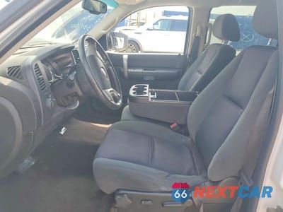 Zdjęcie 7 z 13 samochodu: 2008 GMC SIERRA C1500 VIN:2GTEC13J881334980 - miniatura
