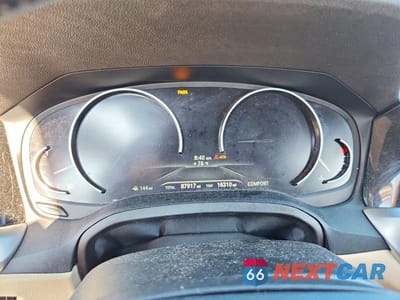Zdjęcie 9 z 12 samochodu: 2020 BMW 330XI VIN:3MW5R7J08L8B36631 - miniatura