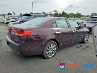 Trzecie zdjęcie samochodu z tyłu: 2011 LINCOLN MKZ VIN:3LNHL2JC2BR758712 - miniatura