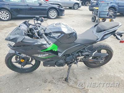 Trzecie zdjęcie samochodu z tyłu: 2023 KAWASAKI EX EX400 VIN:JKAEXKH18PDAN9050 - miniatura