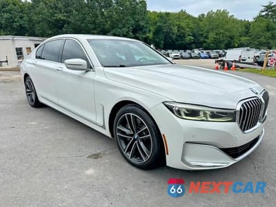 Czwarte zdjęcie samochodu z boku: 2021 BMW 750 XI VIN:WBA7U2C03MCG37401 - miniatura