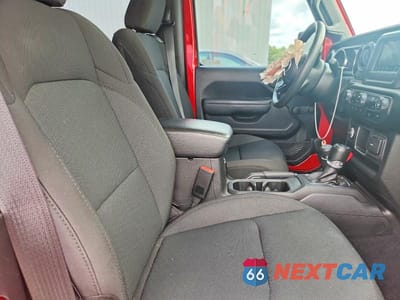 Zdjęcie 11 z 13 samochodu: 2022 JEEP WRANGLER SPORT VIN:1C4HJXAG7NW235035 - miniatura