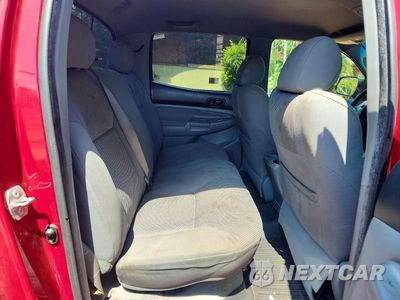 Zdjęcie 10 z 12 samochodu: 2005 TOYOTA TACOMA DOUBLE CAB PRERUNNER VIN:5TEJU62NX5Z138463 - miniatura