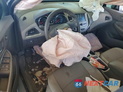 Zdjęcie 8 z 12 samochodu: 2017 CHEVROLET CRUZE LS VIN:1G1BC5SM7H7164239 - miniatura