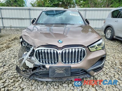 Piąte zdjęcie samochodu w środku: 2020 BMW X1 XDRIVE28I VIN:WBXJG9C02L5P98821 - miniatura