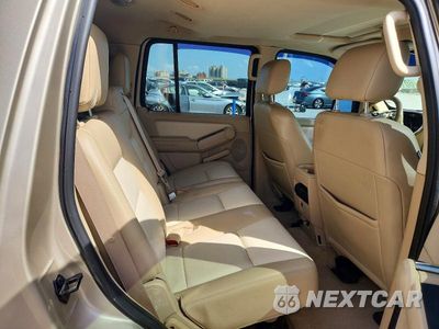 Zdjęcie 11 z 13 samochodu: 2006 FORD EXPLORER XLT VIN:1FMEU73846UA76273 - miniatura