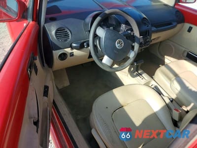 Zdjęcie 8 z 12 samochodu: 2003 VOLKSWAGEN NEW BEETLE GLS VIN:3VWCK21C33M414268 - miniatura
