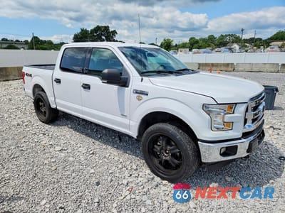 Czwarte zdjęcie samochodu z boku: 2017 FORD F150 SUPERCREW VIN:1FTEW1EG6HKE39753 - miniatura