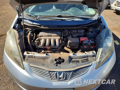 Zdjęcie 11 z 12 samochodu: 2013 HONDA FIT VIN:JHMGE8H35DC071520 - miniatura