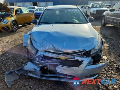 Piąte zdjęcie samochodu w środku: 2011 CHEVROLET CRUZE LS VIN:1G1PC5SHXB7275688 - miniatura