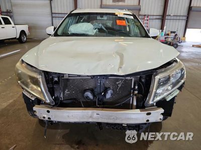 Piąte zdjęcie samochodu w środku: 2016 NISSAN PATHFINDER SV VIN:5N1AR2MN9GC670033 - miniatura