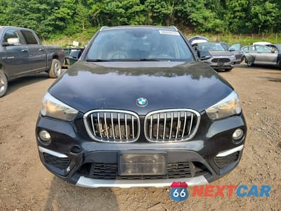 Piąte zdjęcie samochodu w środku: 2018 BMW X1 XDRIVE28I VIN:WBXHT3C32J5F90813 - miniatura