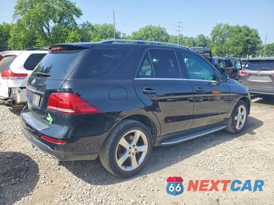 Trzecie zdjęcie samochodu z tyłu: 2017 MERCEDES-BENZ GLE 350 VIN:4JGDA5JB8HA837916 - miniatura
