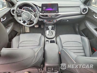 Zdjęcie 8 z 12 samochodu: 2024 KIA FORTE GT LINE VIN:3KPF54AD9RE740736 - miniatura