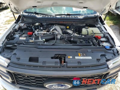 Zdjęcie 11 z 12 samochodu: 2025 FORD F350 SUPER DUTY VIN:1FT8X3BT8SEE09909 - miniatura