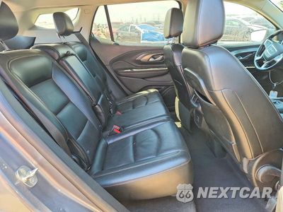 Zdjęcie 10 z 12 samochodu: 2020 GMC TERRAIN SLT VIN:3GKALPEV5LL242450 - miniatura