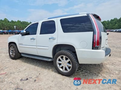 Drugie zdjęcie samochodu z przodu: 2008 GMC YUKON DENALI VIN:1GKFK63818J132848 - miniatura