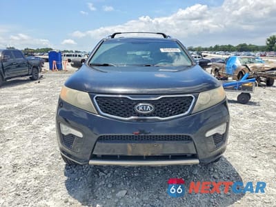 Piąte zdjęcie samochodu w środku: 2011 KIA SORENTO SX VIN:5XYKW4A21BG173151 - miniatura