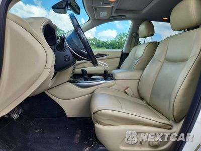 Zdjęcie 7 z 12 samochodu: 2019 INFINITI QX60 PURE VIN:5N1DL0MN7KC524127 - miniatura