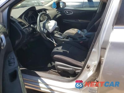 Zdjęcie 7 z 12 samochodu: 2017 NISSAN SENTRA SV VIN:3N1AB7AP5HY407223 - miniatura