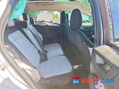 Zdjęcie 10 z 12 samochodu: 2025 FORD ESCAPE ACTIVE VIN:1FMCU0GN9SUB67077 - miniatura