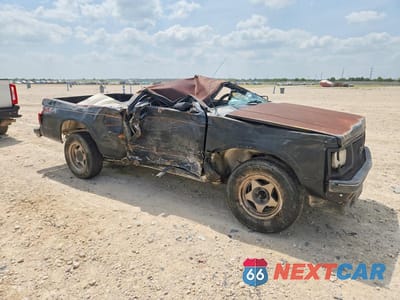 Czwarte zdjęcie samochodu z boku: 1992 GMC SONOMA VIN:1GTCS14Z7N8502017 - miniatura