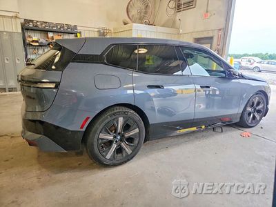 Trzecie zdjęcie samochodu z tyłu: 2023 BMW IX VIN:WB533CF07PCM48172 - miniatura