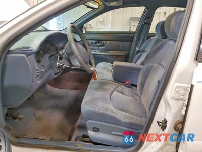 Zdjęcie 7 z 12 samochodu: 2000 BUICK CENTURY CUSTOM VIN:2G4WS52JXY1323961 - miniatura