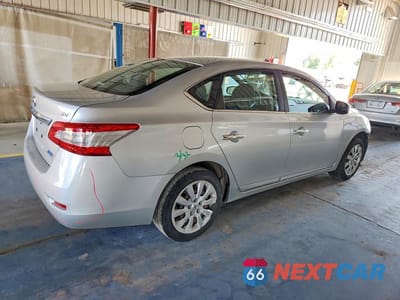 Trzecie zdjęcie samochodu z tyłu: 2014 NISSAN SENTRA SV VIN:3N1AB7AP6EY339624 - miniatura