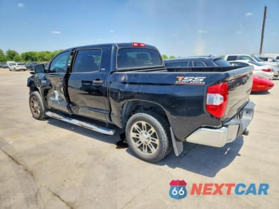 Drugie zdjęcie samochodu z przodu: 2016 TOYOTA TUNDRA CREWMAX SR5 VIN:5TFEW5F1XGX198556 - miniatura