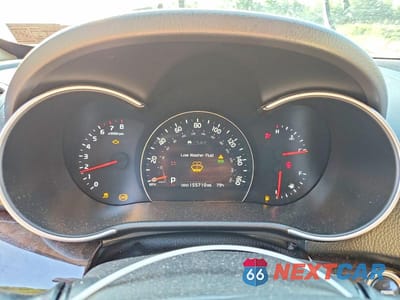 Zdjęcie 15 z 22 samochodu: 2014 KIA SORENTO EX VIN:5XYKUDA76EG430343 - miniatura