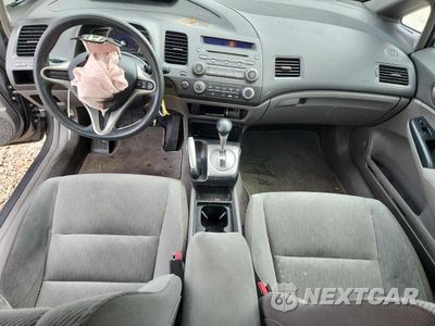Zdjęcie 8 z 13 samochodu: 2010 HONDA CIVIC LX VIN:2HGFA1F53AH327166 - miniatura