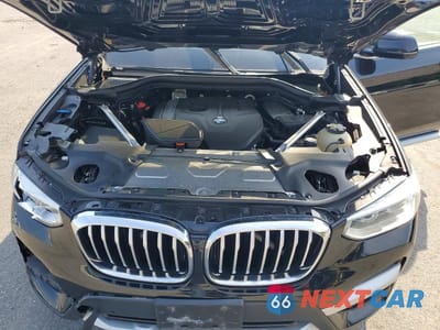 Zdjęcie 11 z 12 samochodu: 2019 BMW X3 XDRIVE30I VIN:5UXTR9C51KLP94232 - miniatura