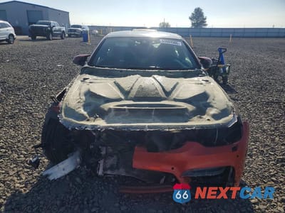 Piąte zdjęcie samochodu w środku: 2015 BMW M4 VIN:WBS3R9C59FK332247 - miniatura