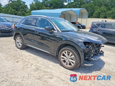 Czwarte zdjęcie samochodu z boku: 2021 AUDI Q3 PREMIUM S LINE 45 VIN:WA1DECF33M1003751 - miniatura