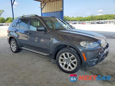 Czwarte zdjęcie samochodu z boku: 2013 BMW X5 XDRIVE35I VIN:5UXZV4C5XD0E10416 - miniatura