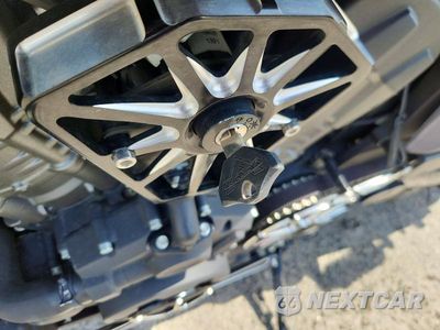 Zdjęcie 8 z 9 samochodu: 2017 VICTORY MOTORCYCLES OCTANE VIN:5VPFTB005H3001539 - miniatura
